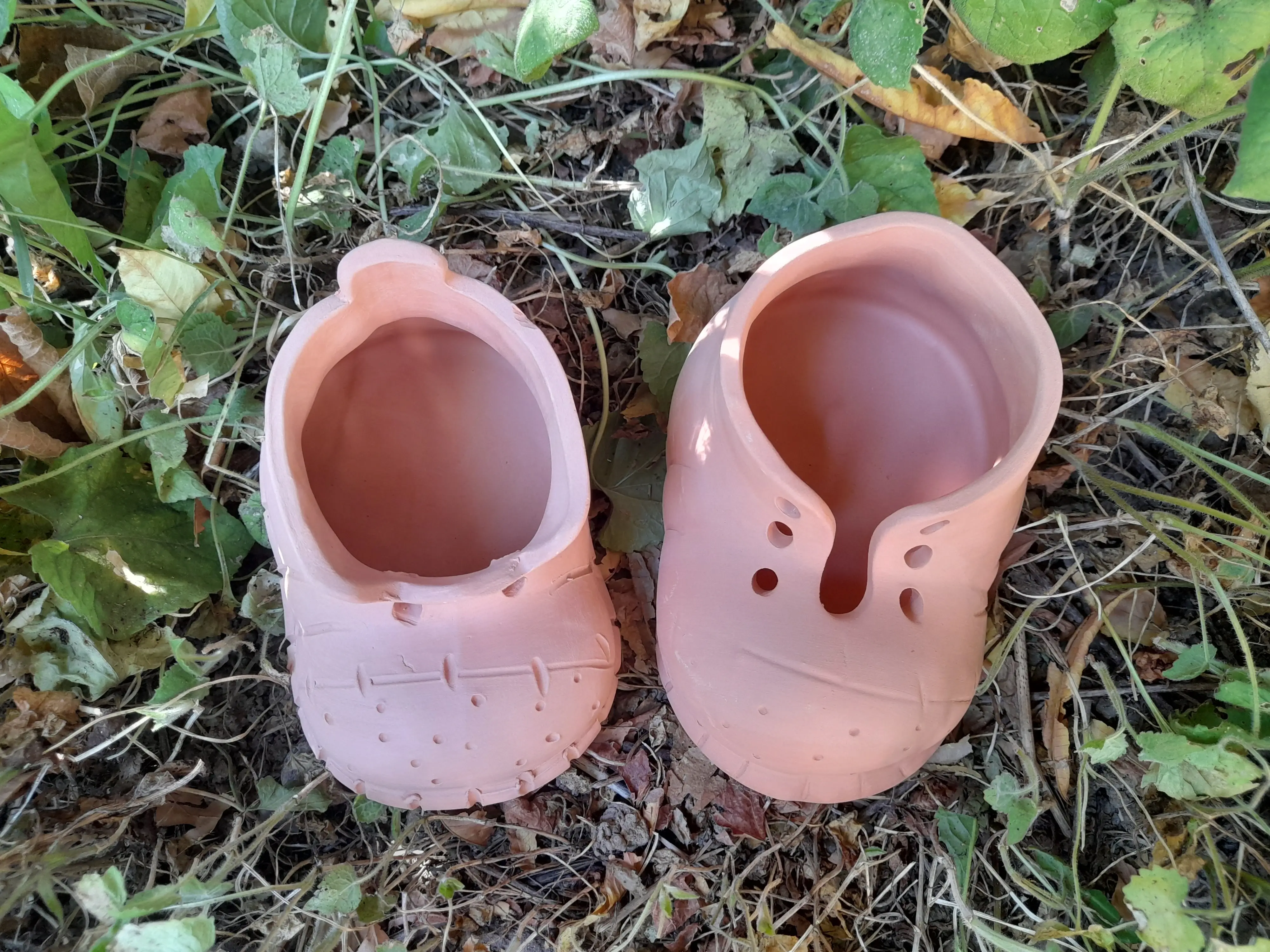 Kis cipő (terrakotta)