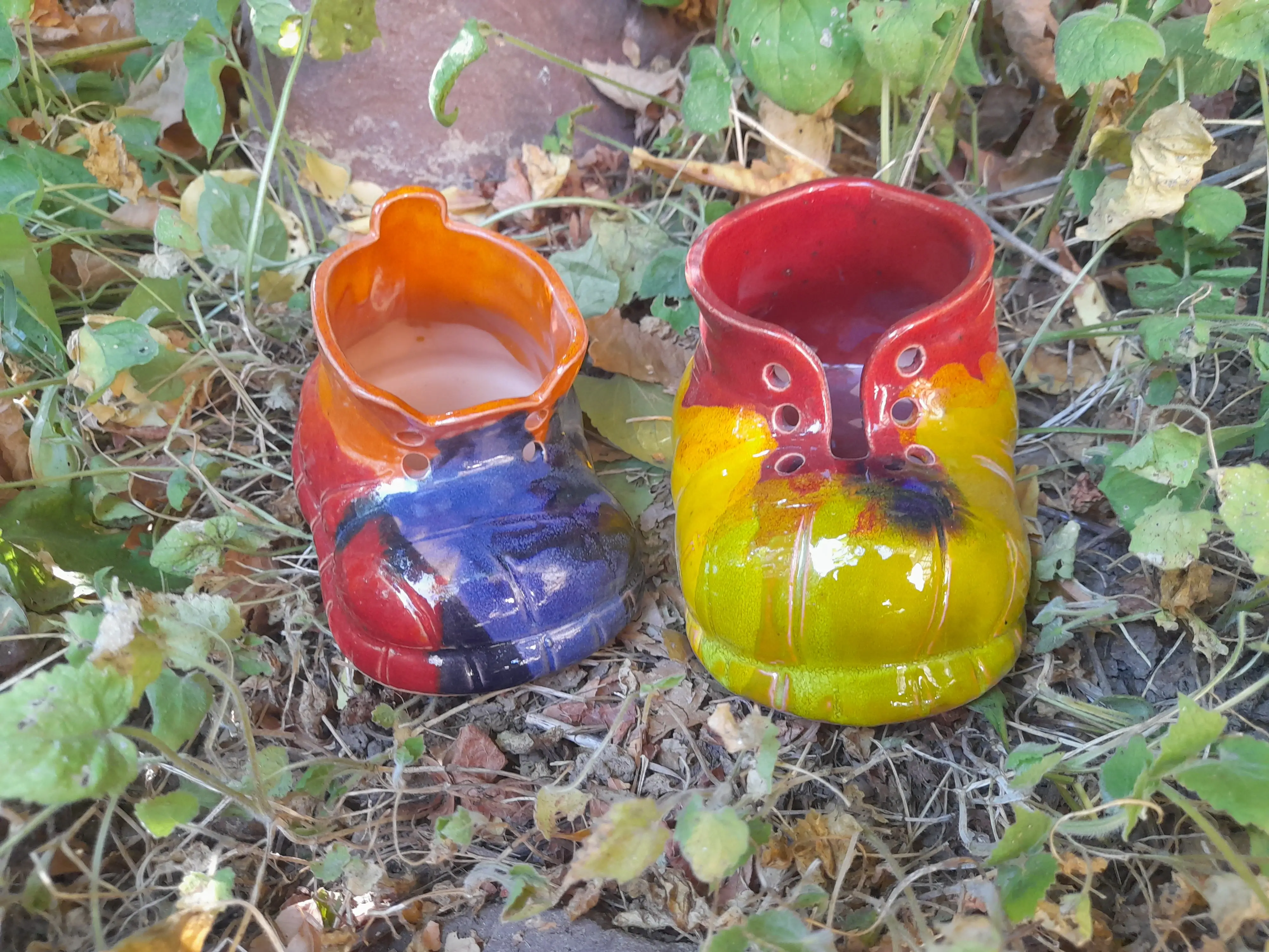 Kis cipő (mázas)