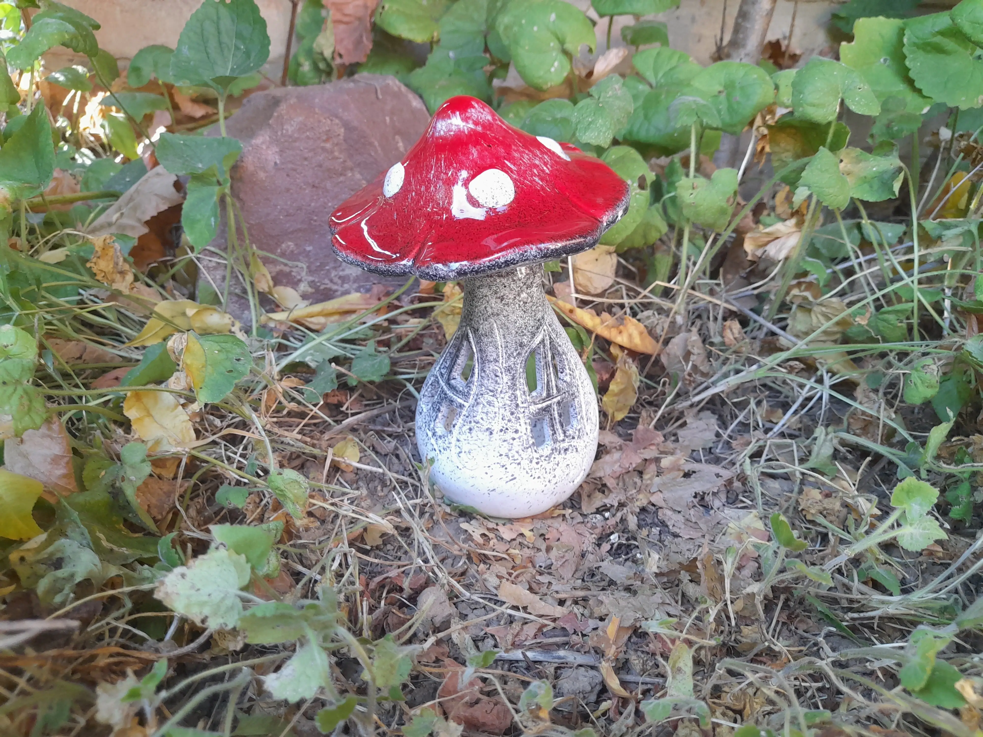 Közepes ablakos gomba (egyes)