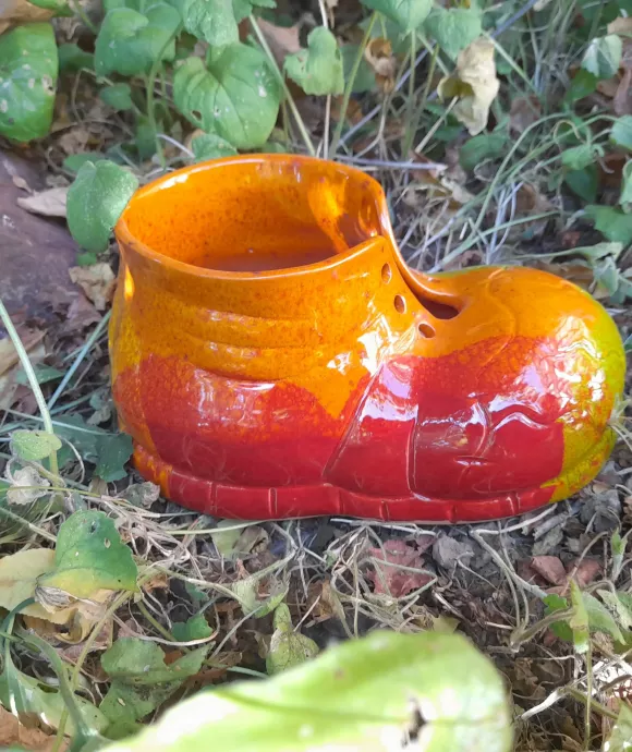 Közepes cipő (mázas)